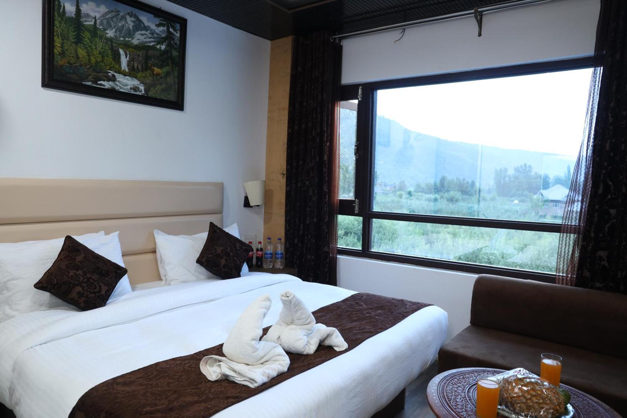 Mountain Orchard Retreat Pahalgam Ξενοδοχείο Εξωτερικό φωτογραφία