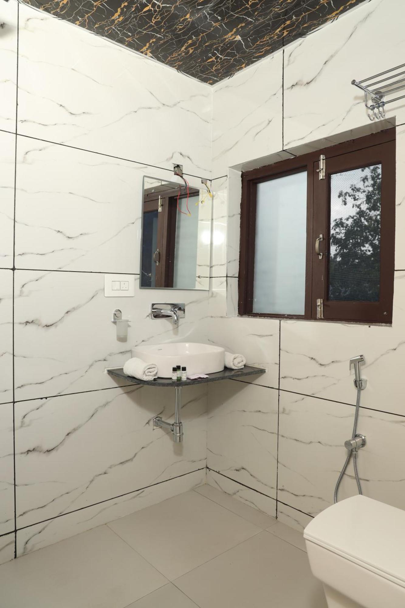 Mountain Orchard Retreat Pahalgam Ξενοδοχείο Εξωτερικό φωτογραφία