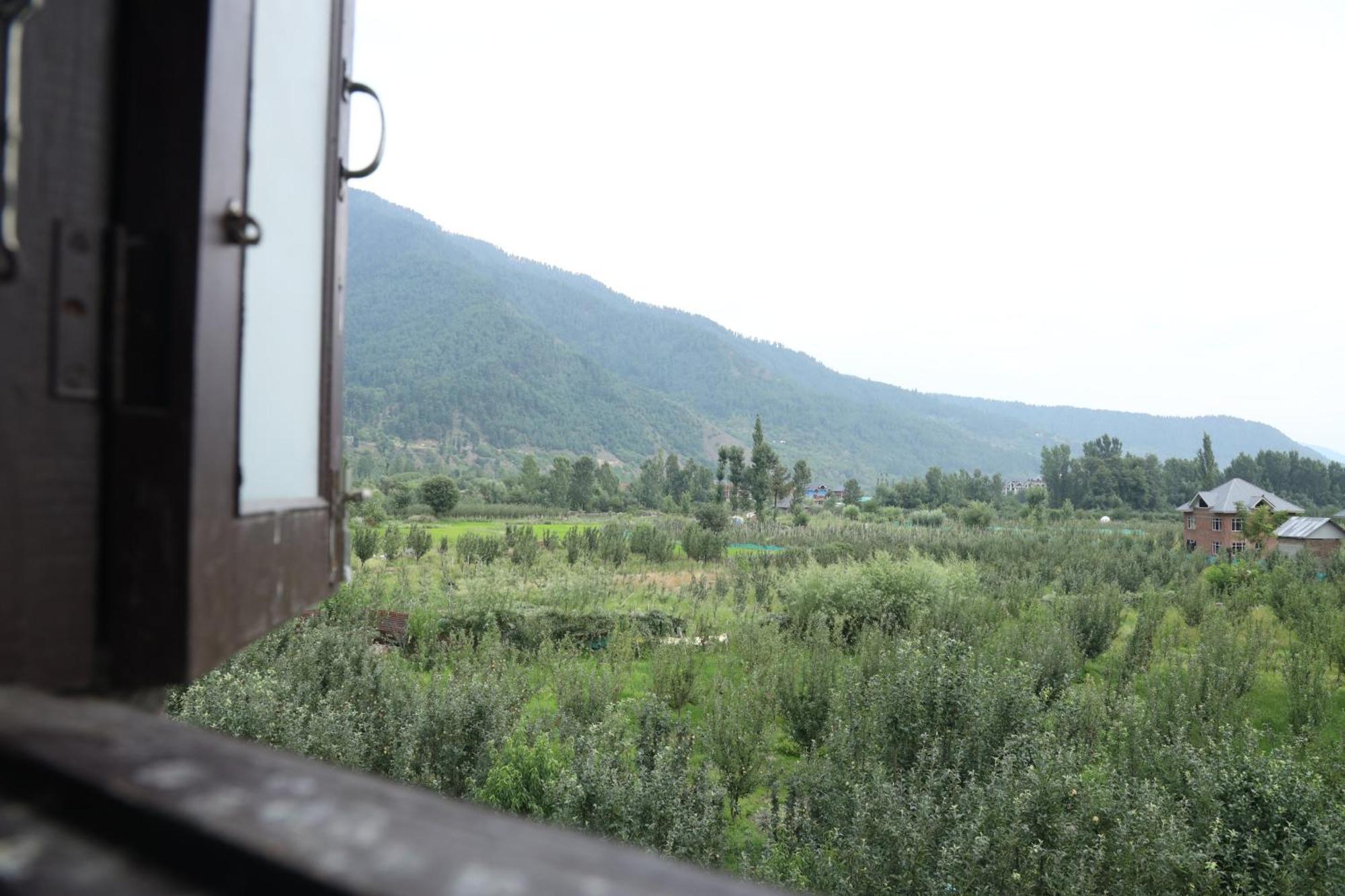 Mountain Orchard Retreat Pahalgam Ξενοδοχείο Εξωτερικό φωτογραφία