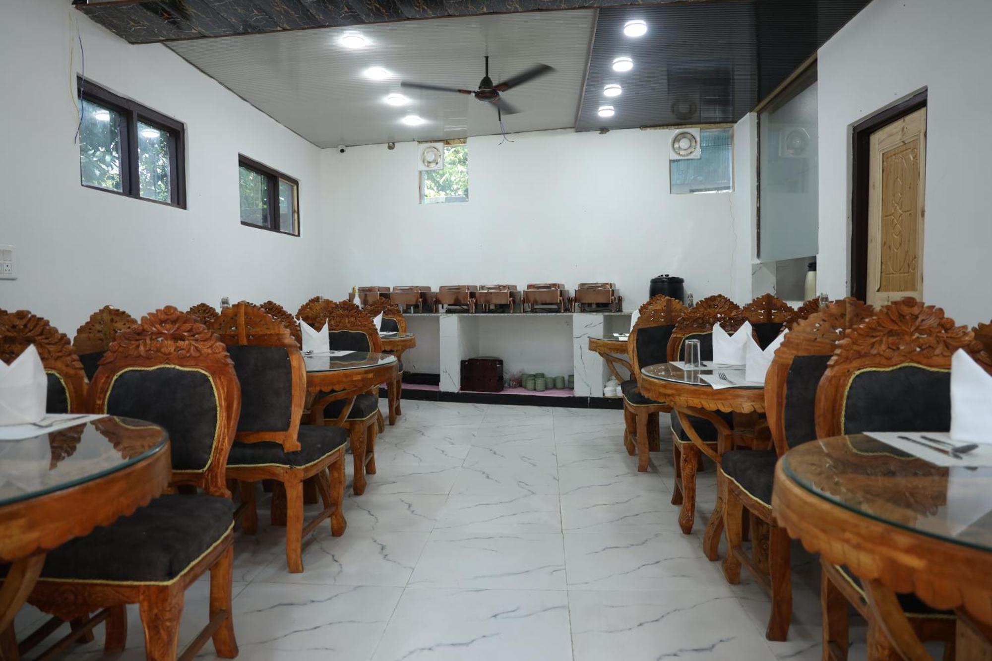 Mountain Orchard Retreat Pahalgam Ξενοδοχείο Εξωτερικό φωτογραφία